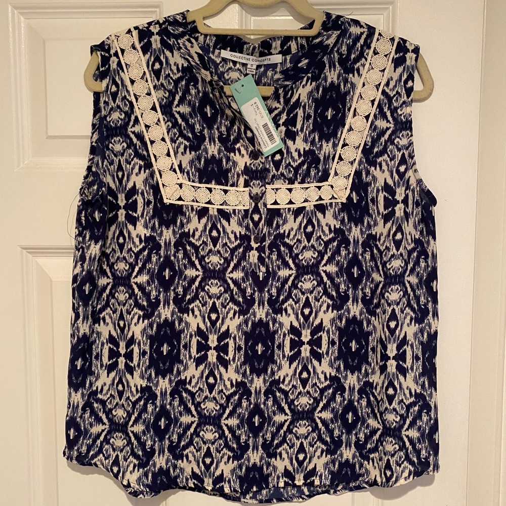 NWT Collective Concepts sleeveless blouse